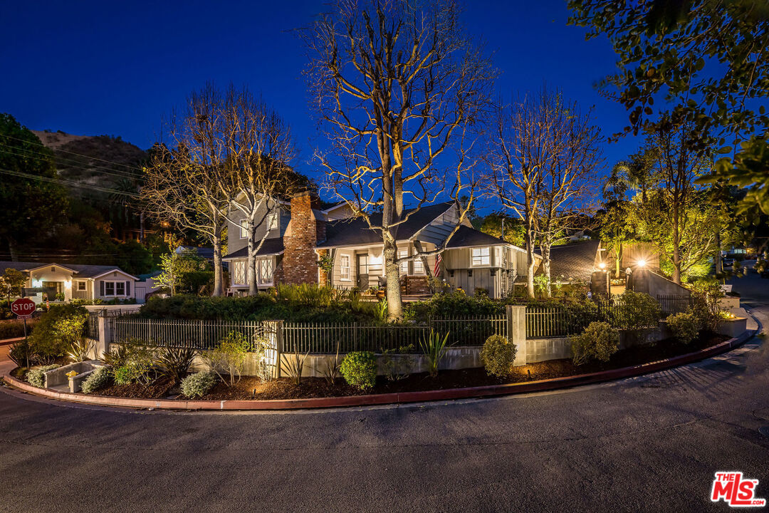 3734 Loadstone Drive Sherman Oaks, CA 91403 - Photo 51 of 53