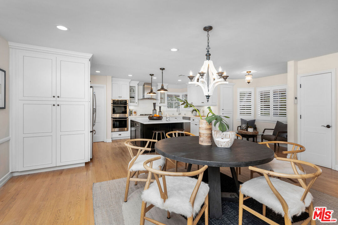 3734 Loadstone Drive Sherman Oaks, CA 91403 - Photo 7 of 53