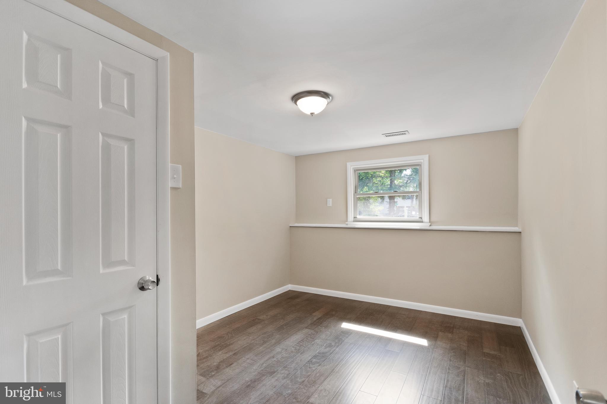 419 Preston Road Cherry Hill, NJ 08034 - Photo 20 of 29