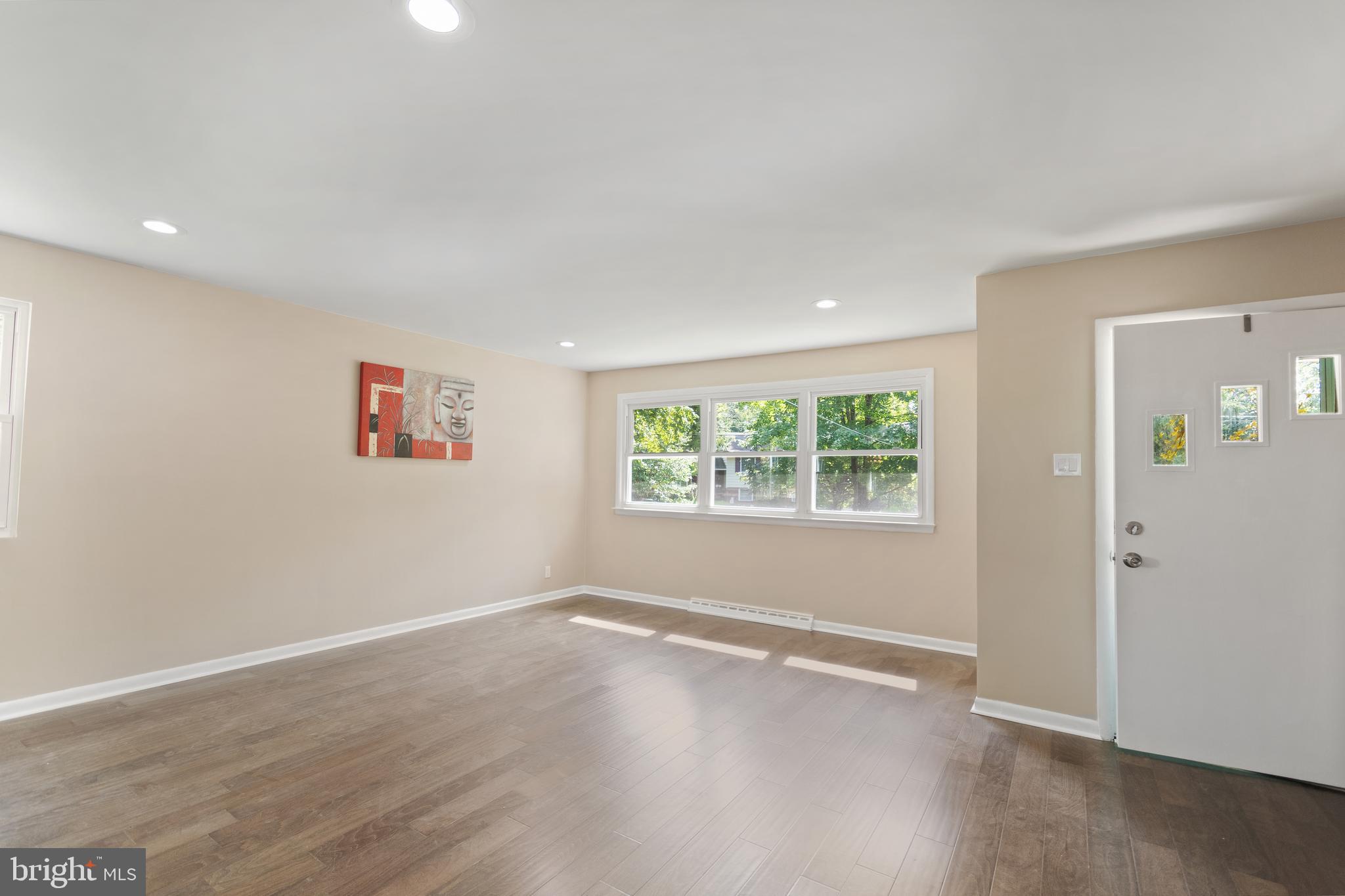 419 Preston Road Cherry Hill, NJ 08034 - Photo 5 of 29