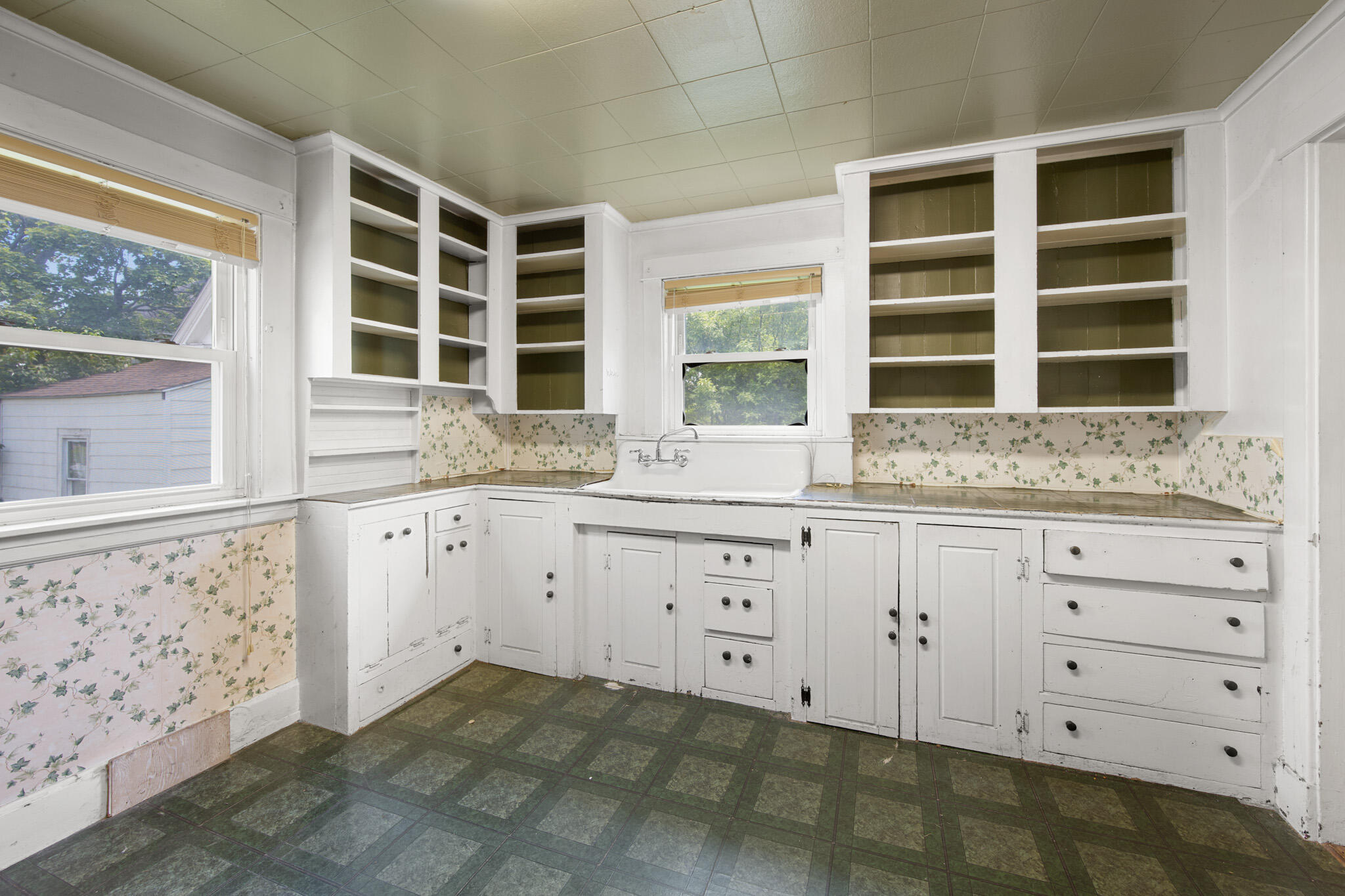 164 7th Street Bangor, ME 04401 - Photo 12 of 51 Kitchen