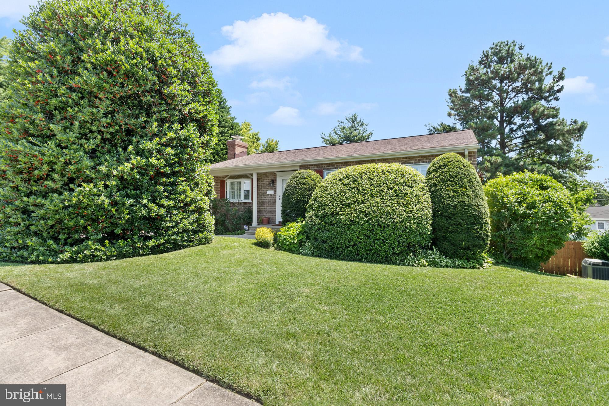 1429 Adamsview Road Baltimore, MD 21228 - Photo 32 of 44 a view of a house with a yard