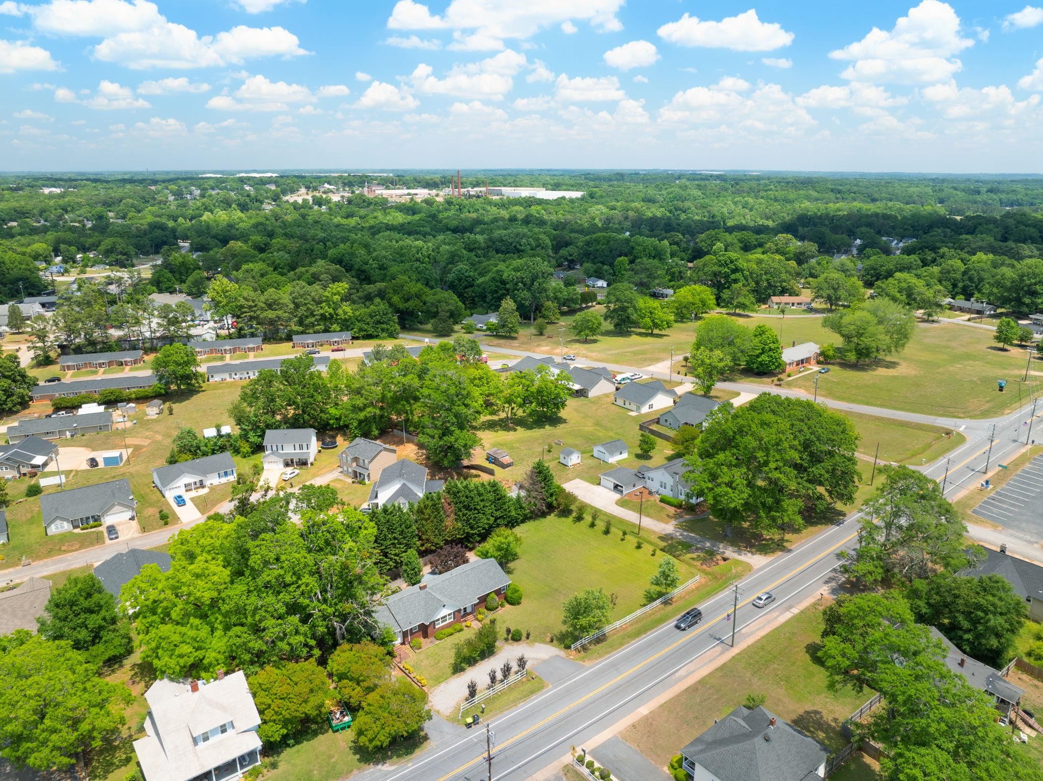 110 West Main Street Duncan, SC 29334 - Photo 41 of 44