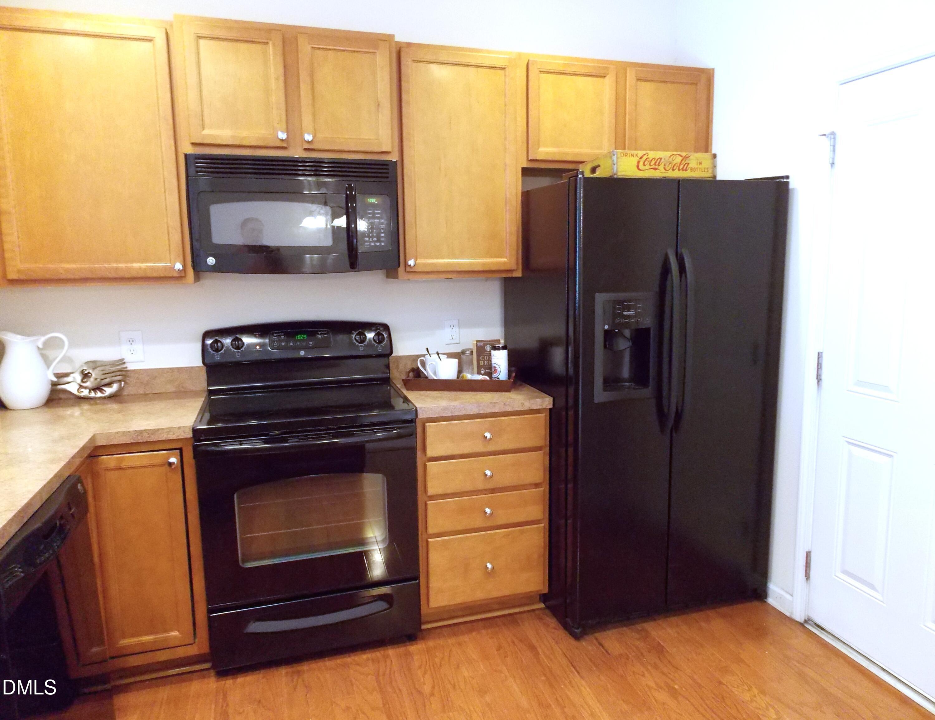8702 Owl Roost Place Raleigh, NC 27617 - Photo 3 of 19 kitchen