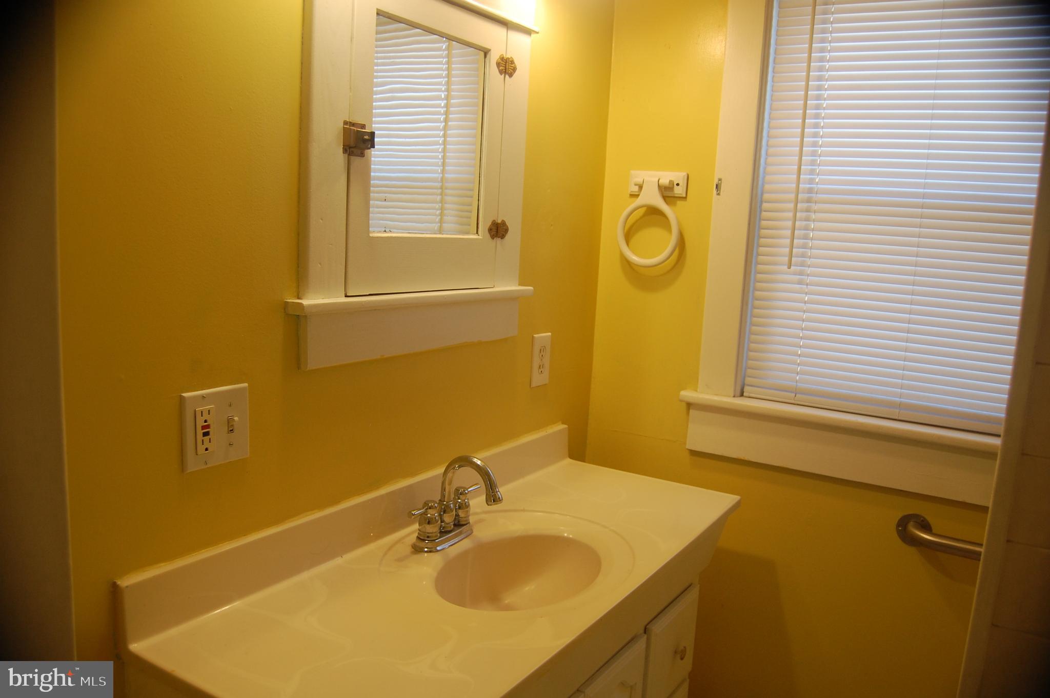 613 South Main Road Vineland, NJ 08360 - Photo 8 of 28 Gallery Image 8