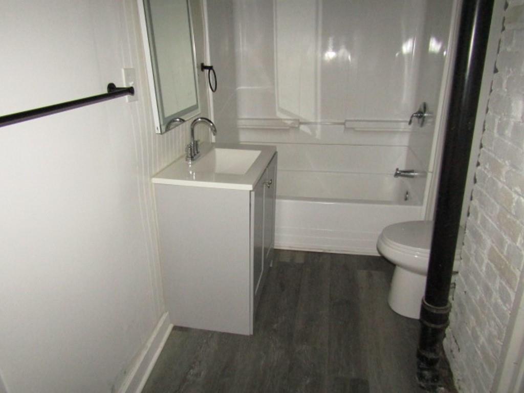 686 Filmore Road Pittsburgh, PA 15221 - Photo 25 of 29 Gallery Image 25