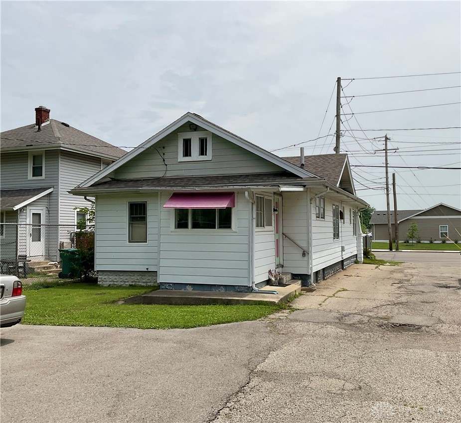 115 South Burnett Road Springfield, OH 45505 - Photo 7 of 26