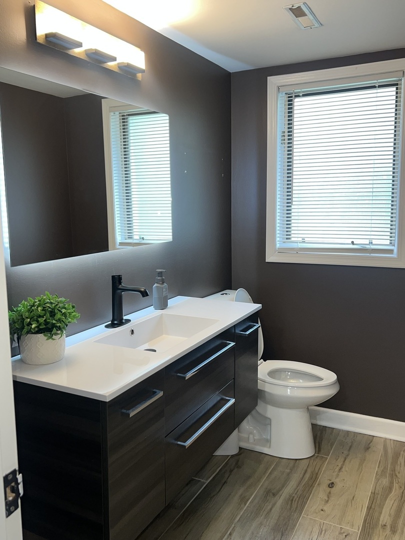 1115 Birch Road Homewood, IL 60430 - Photo 16 of 21 Gallery Image 16