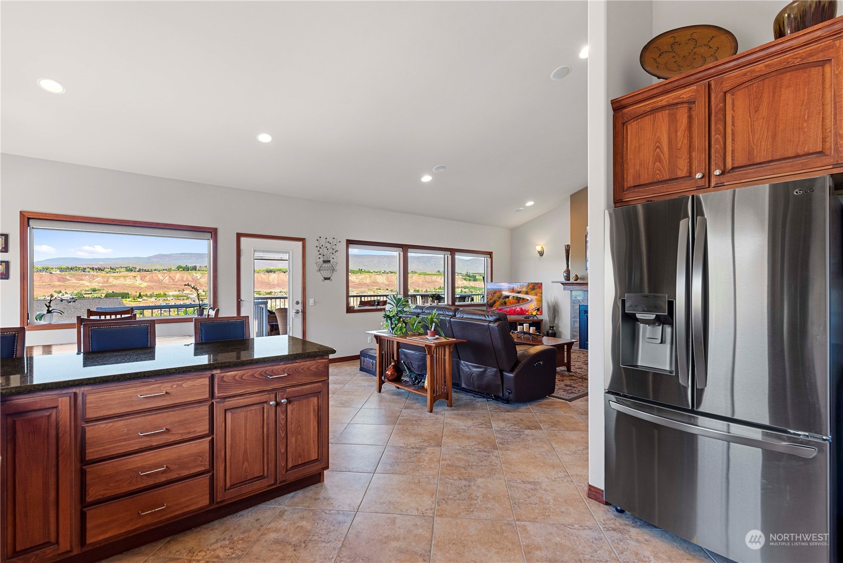 2630 Golf Course Road Malaga, WA 98828 - Photo 12 of 37 Gallery Image 12