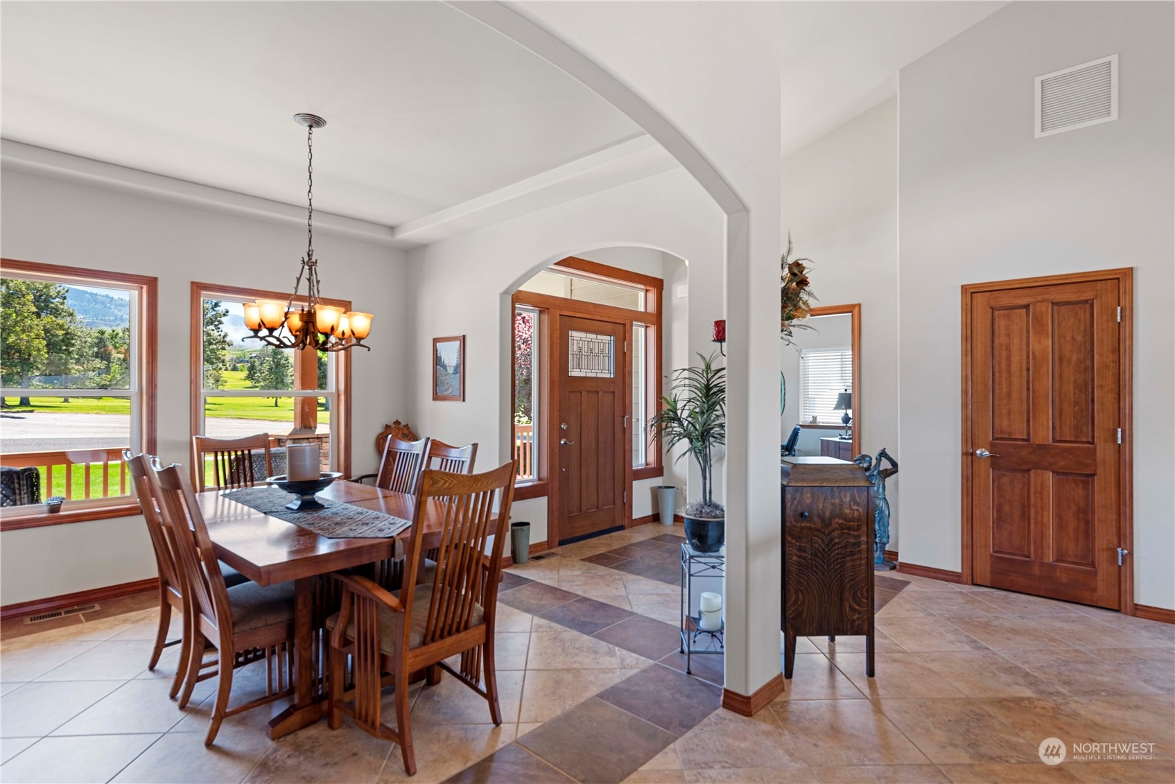 2630 Golf Course Road Malaga, WA 98828 - Photo 13 of 37 Gallery Image 13