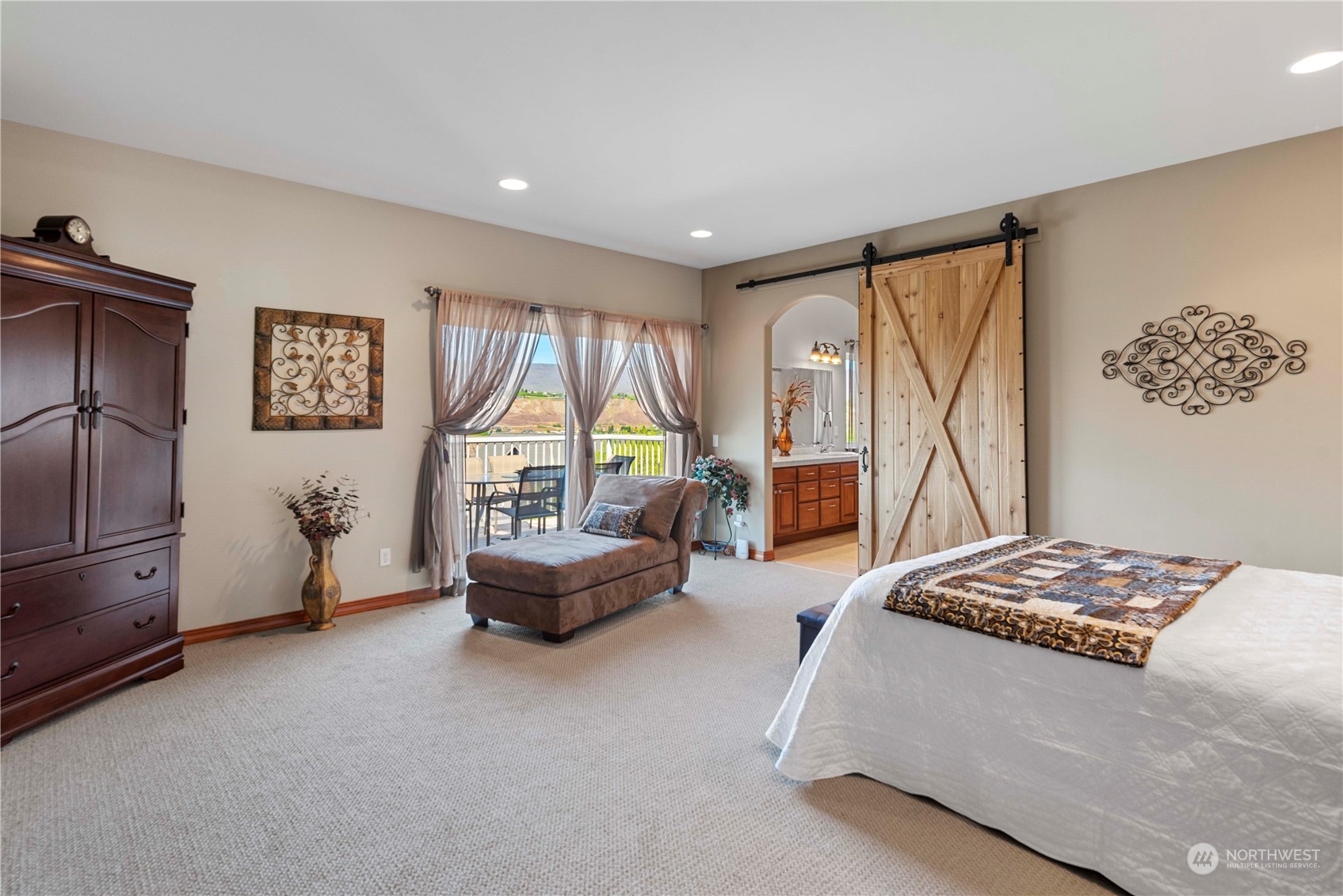 2630 Golf Course Road Malaga, WA 98828 - Photo 14 of 37 Gallery Image 14