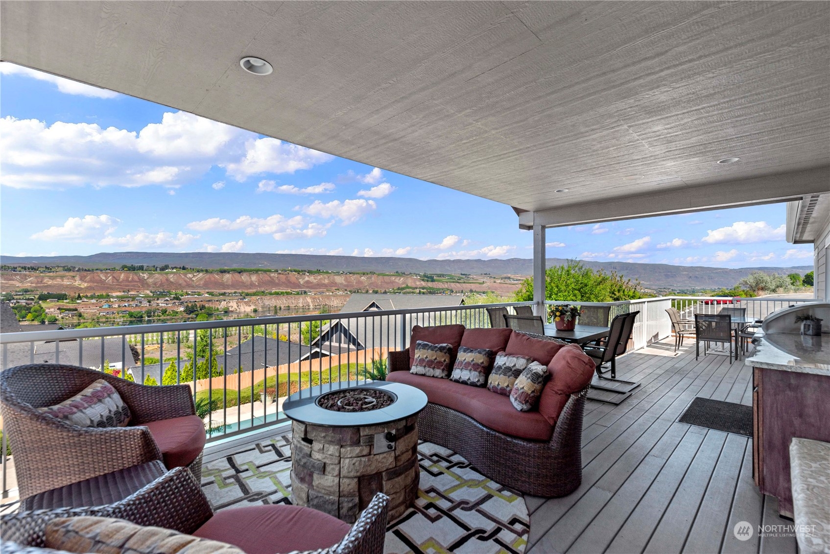 2630 Golf Course Road Malaga, WA 98828 - Photo 31 of 37 Gallery Image 31