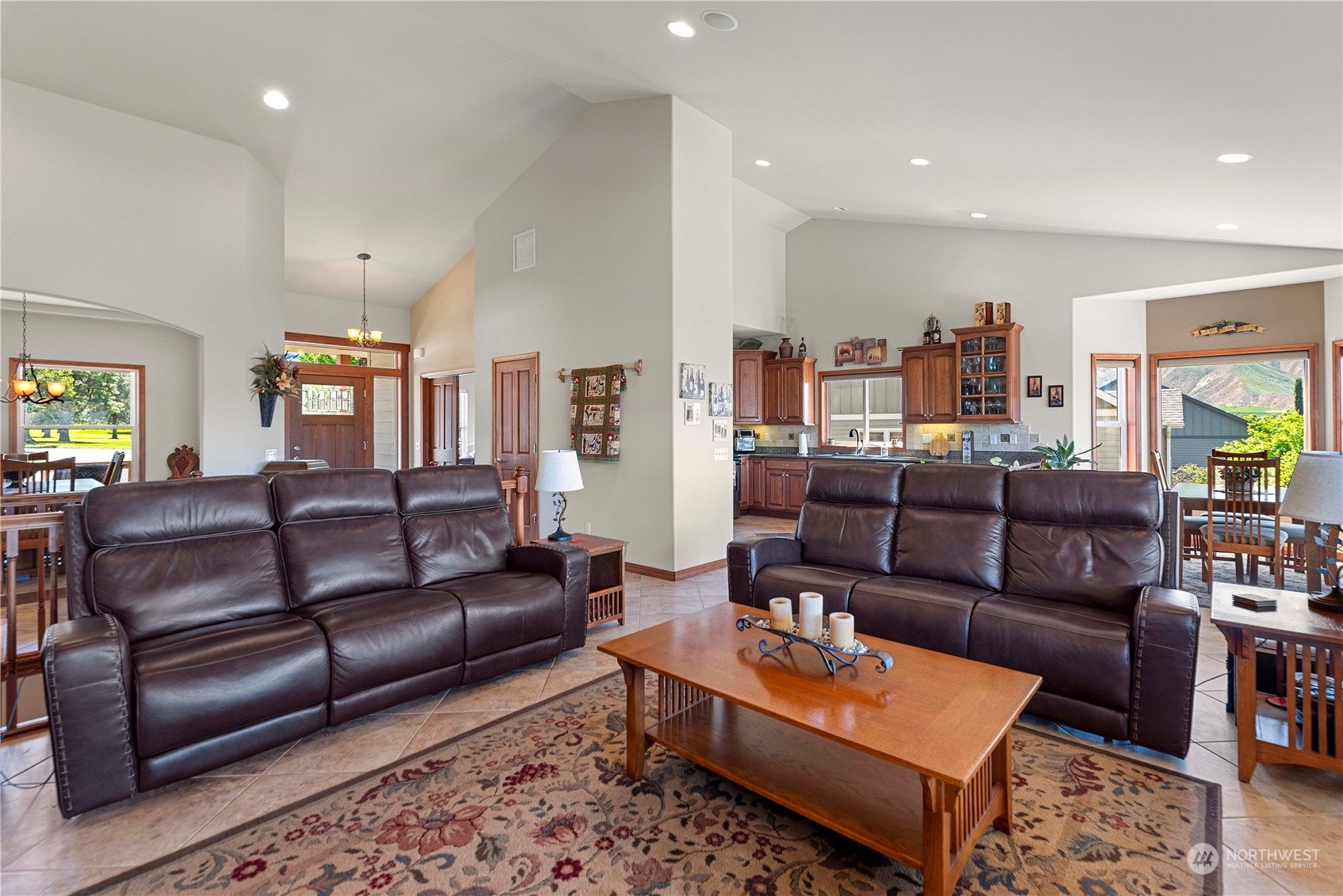 2630 Golf Course Road Malaga, WA 98828 - Photo 10 of 37 Gallery Image 10