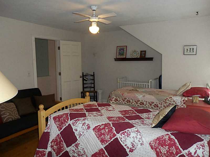 272 Mitchell's Lane Middletown, RI 02842 - Photo 16 of 25 Bedroom.