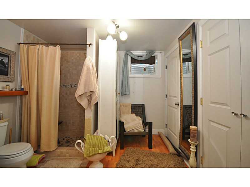 272 Mitchell's Lane Middletown, RI 02842 - Photo 20 of 25 Bathroom.