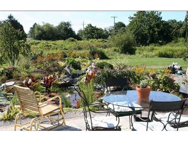 272 Mitchell's Lane Middletown, RI 02842 - Photo 22 of 25 Patio/Deck.