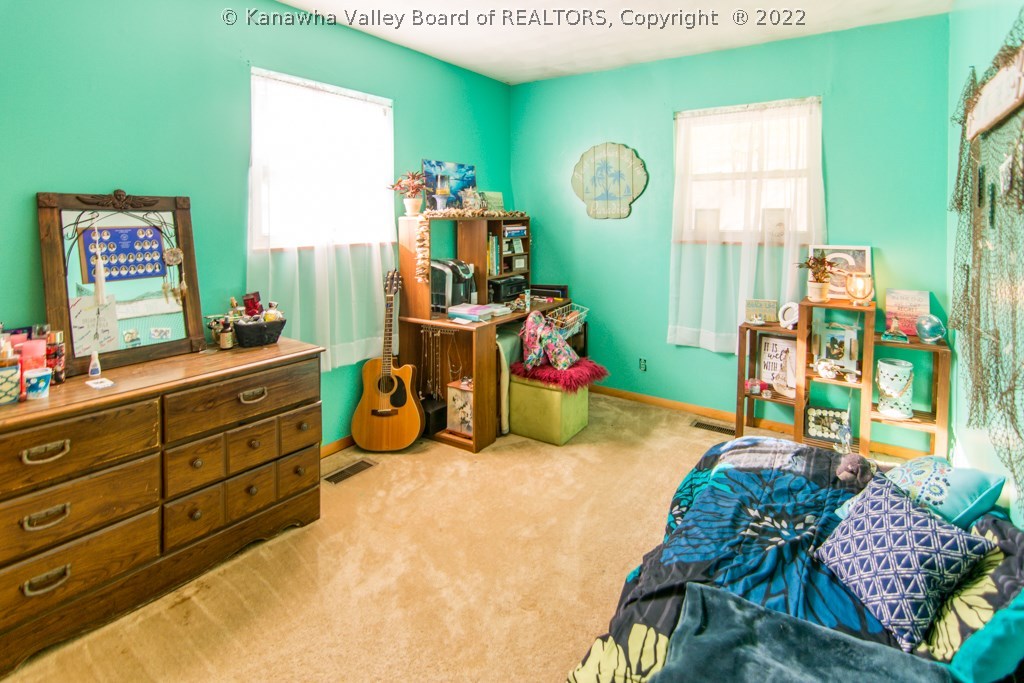 1567 Poca River Road Charleston, WV 25320 - Photo 16 of 21 Gallery Image 16