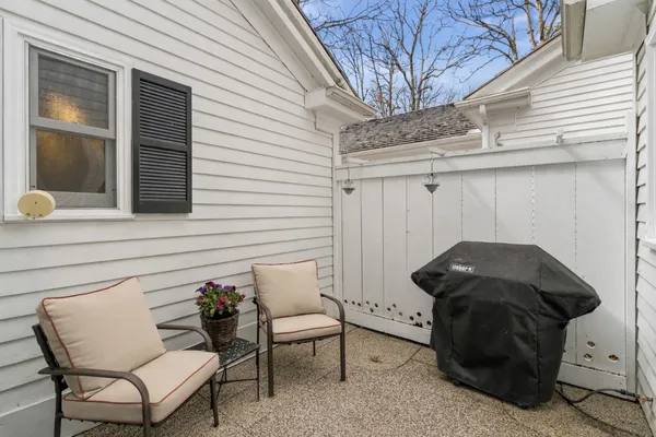 $629,000 | 2 Ct Of Mohawk Valley, Lincolnshire, IL 60069
