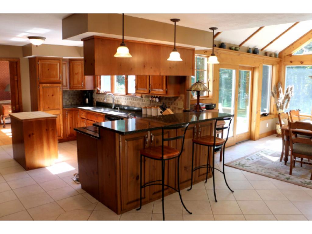 216 South Road Kensington, NH 03833 - Photo 3 of 36 Gallery Image 3