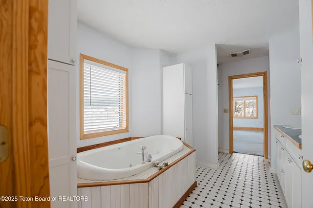 $850,000 | 1190 Saddle Drive, Etna, WY 83118