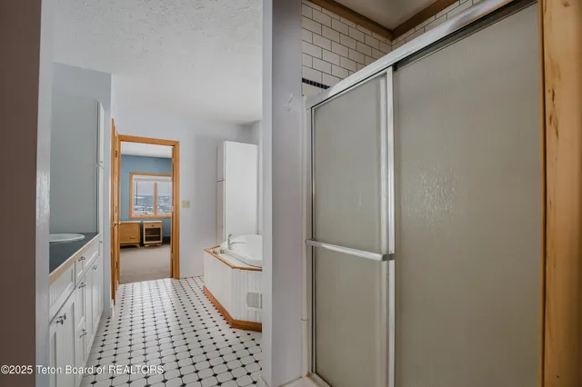 $850,000 | 1190 Saddle Drive, Etna, WY 83118