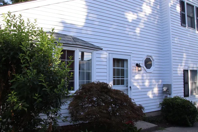 $3,950 | 3 Maple Street, Milford, CT 06460