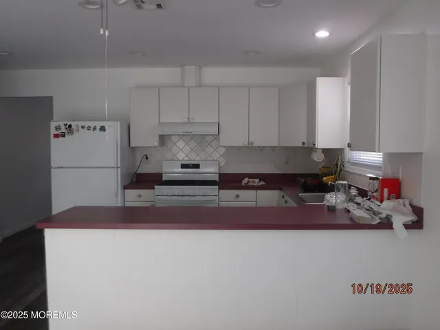 $2,200 | 102 Troumaka Street, Toms River, NJ 08757