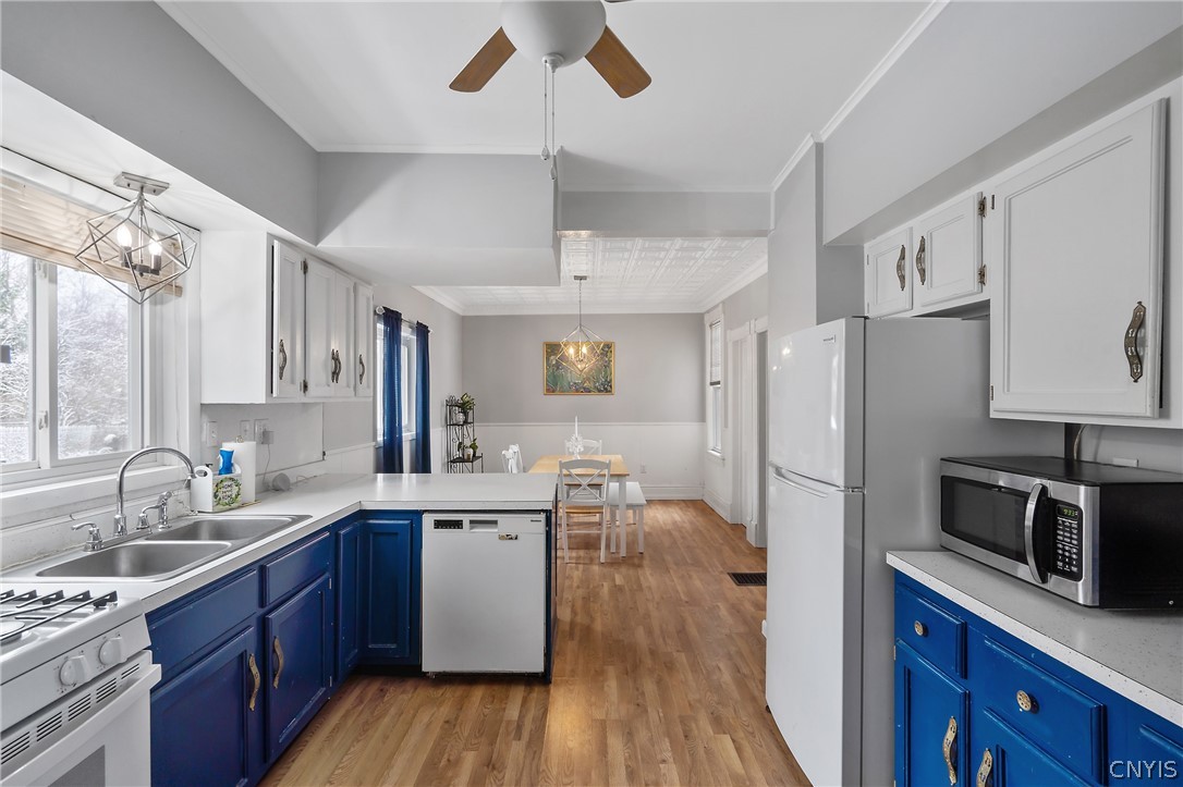 54 West 8th Street Oswego, NY 13126 - Photo 21 of 45