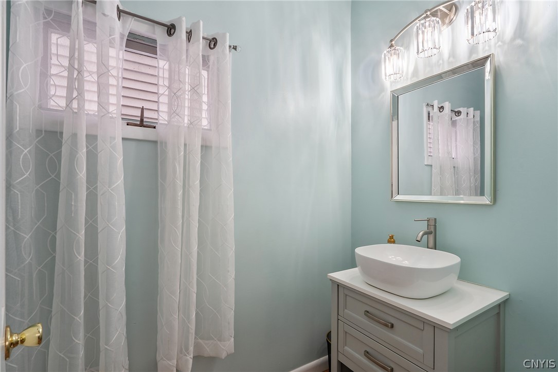 54 West 8th Street Oswego, NY 13126 - Photo 22 of 45
