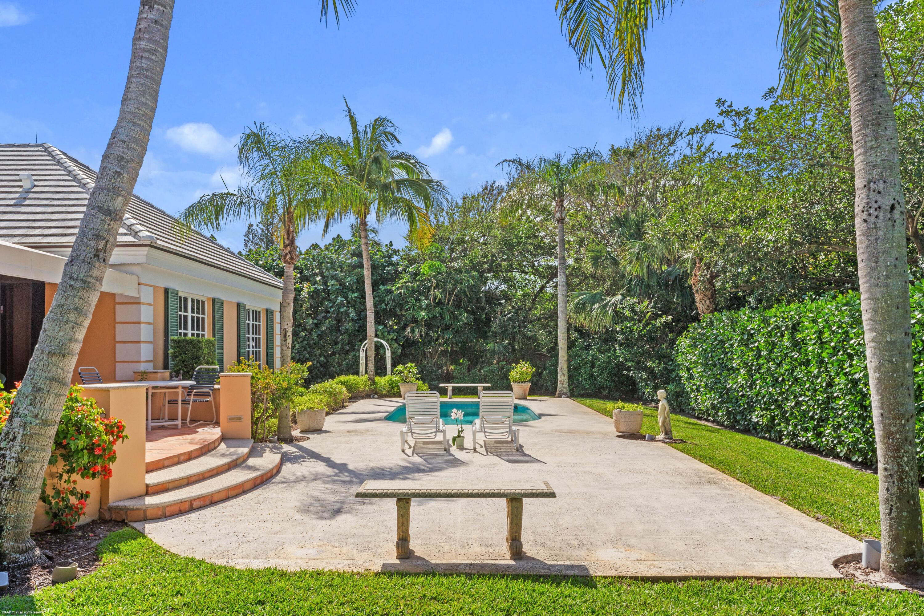 154 South Beach Road Jupiter Island, FL 33455 - Photo 16 of 19 154 South Beach Rd 036