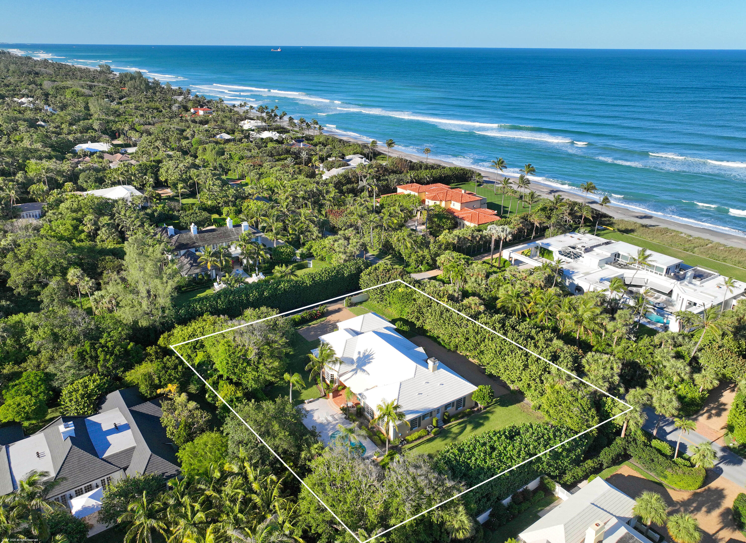 154 South Beach Road Jupiter Island, FL 33455 - Photo 18 of 19 154 South Beach Rd 002