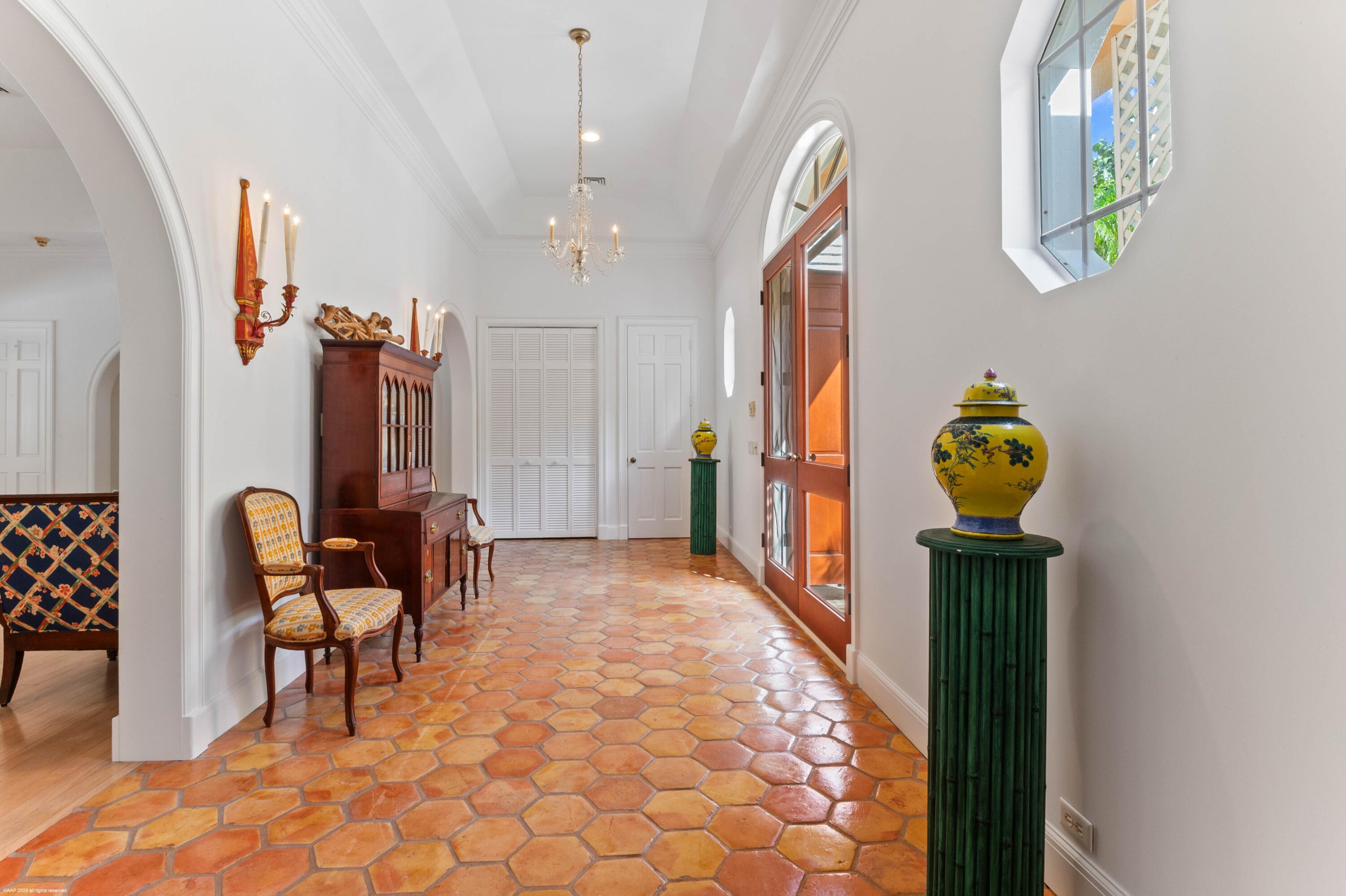 154 South Beach Road Jupiter Island, FL 33455 - Photo 2 of 19 154 South Beach Rd 013