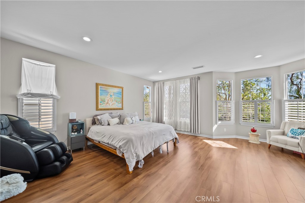 23912 Lakeside Road Valencia, CA 91355 - Photo 46 of 75