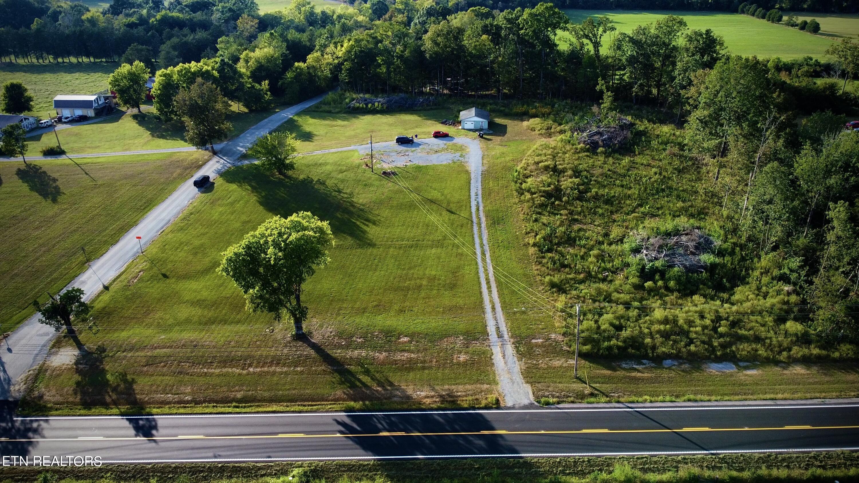 110 Sharp Road Decatur, TN 37322 - Photo 2 of 12 dji-fly-20230913-182106-178-169464367651