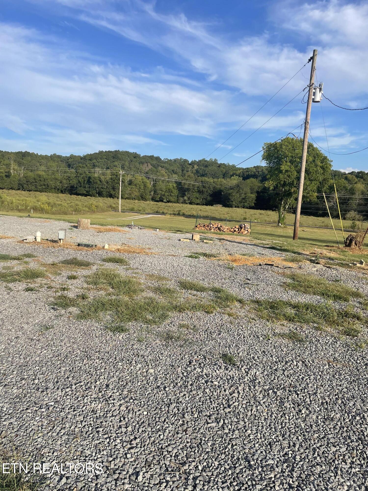 110 Sharp Road Decatur, TN 37322 - Photo 8 of 12 IMG-7216
