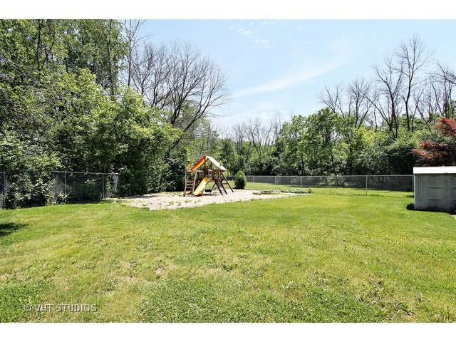158 Helm Road Barrington Hills, IL 60010 - Photo 23 of 25
