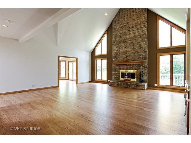 158 Helm Road Barrington Hills, IL 60010 - Photo 4 of 25
