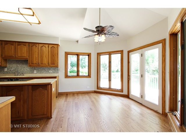 158 Helm Road Barrington Hills, IL 60010 - Photo 8 of 25