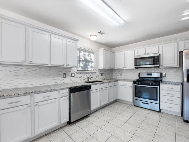 $2,595 | 14306 Spring Marsh Court, Cypress, TX 77429