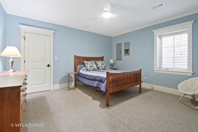 $1,350,000 | 1019 Burton Terrace, Glenview, IL 60025