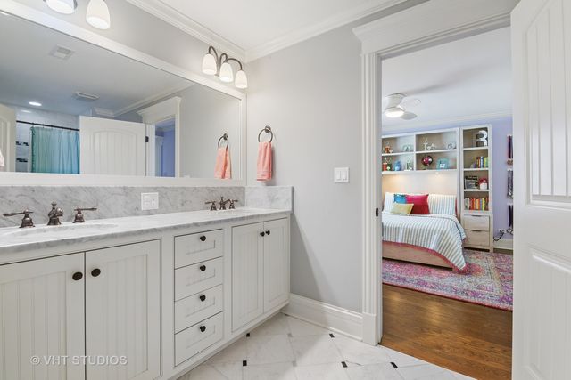 $1,350,000 | 1019 Burton Terrace, Glenview, IL 60025