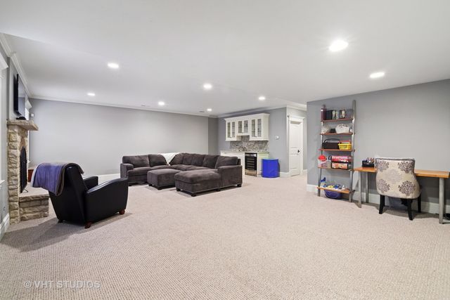 $1,350,000 | 1019 Burton Terrace, Glenview, IL 60025