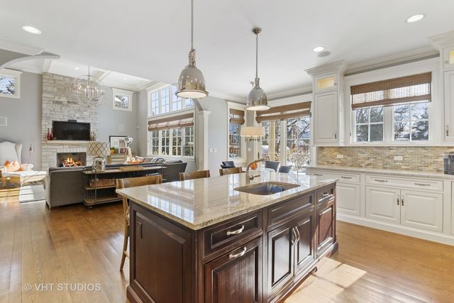 $1,350,000 | 1019 Burton Terrace, Glenview, IL 60025