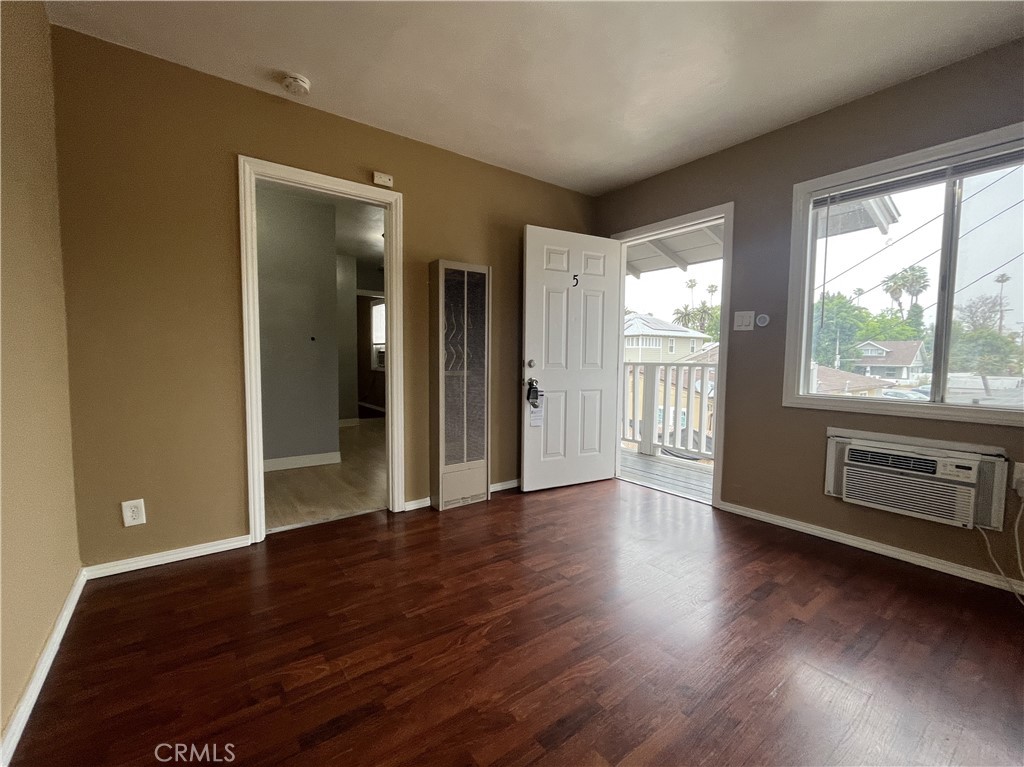 3447 4th Street, Unit 5 Riverside, CA 92501 - Photo 6 of 12 Gallery Image 6