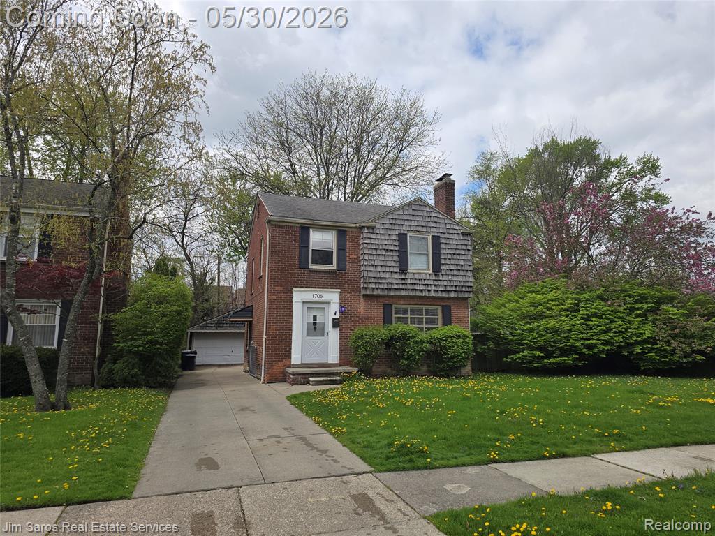 1705 Bournemouth Road Grosse Pointe, MI 48236 - Photo 1 of 20