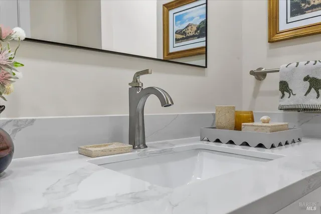 $945,000 | 1158 Hillside Drive, Healdsburg, CA 95448