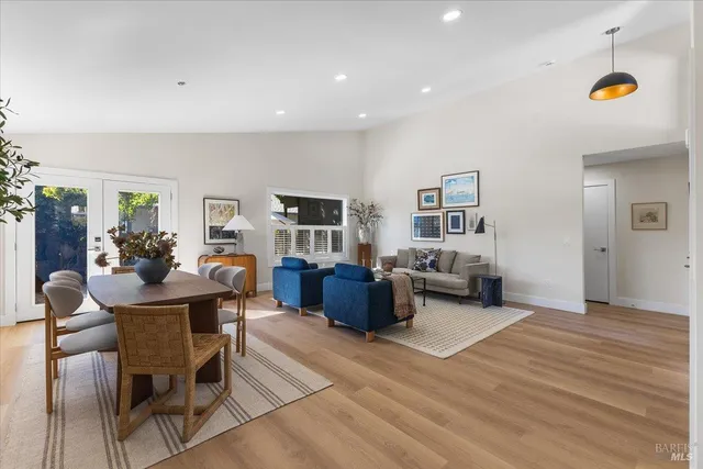 $945,000 | 1158 Hillside Drive, Healdsburg, CA 95448