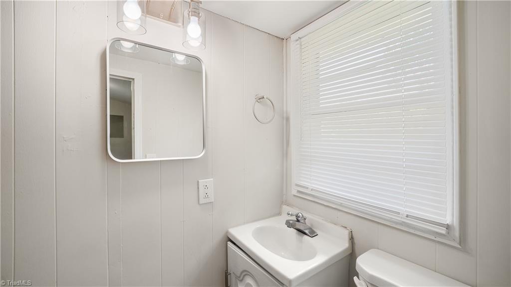 106 Northview Place High Point, NC 27263 - Photo 43 of 50