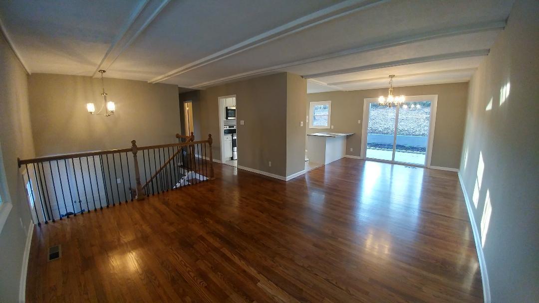 18 Converse Lane Oak Ridge, TN 37830 - Photo 3 of 21 thumbnail (7)