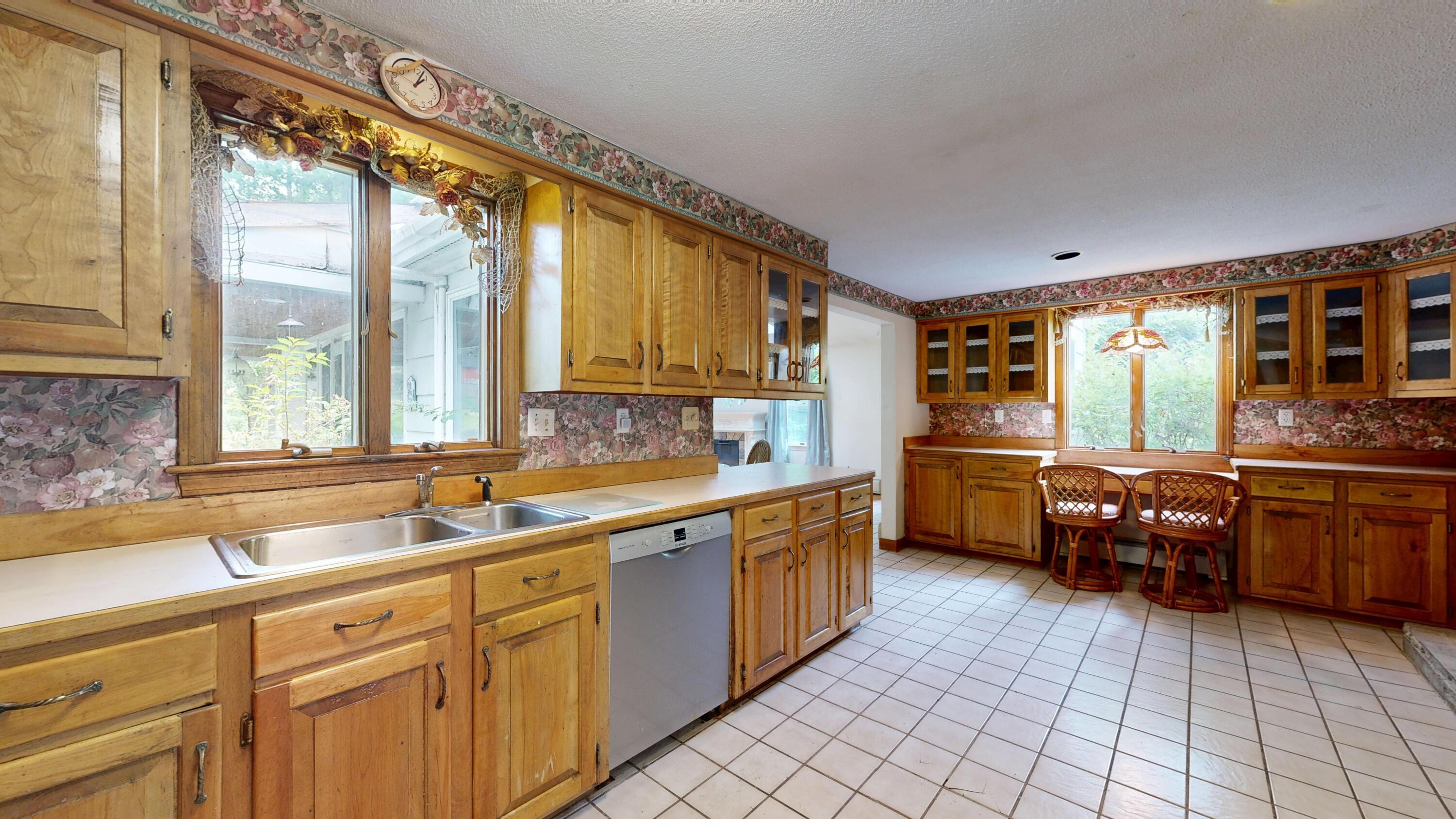 172 Sandy Hill Road South Portland, ME 04106 - Photo 8 of 48 Kitchen